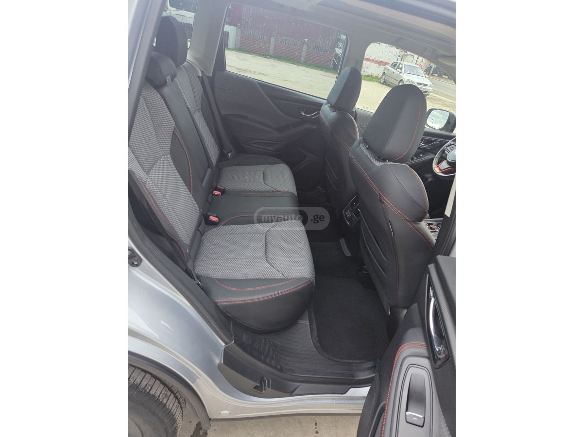 Subaru Forester - фото 11