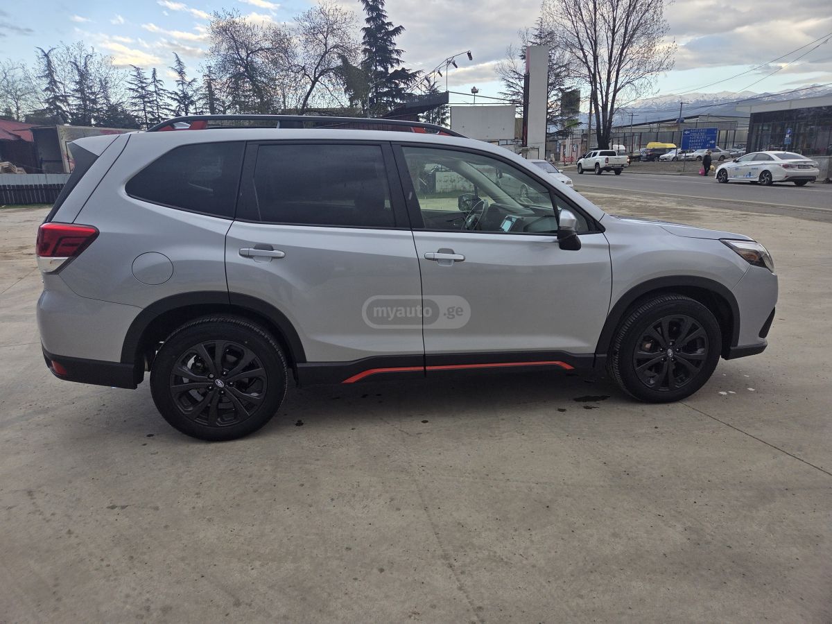 Subaru Forester - фото 6