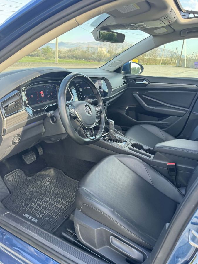 Volkswagen Jetta - фото 11