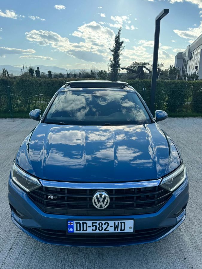 Volkswagen Jetta - фото 2