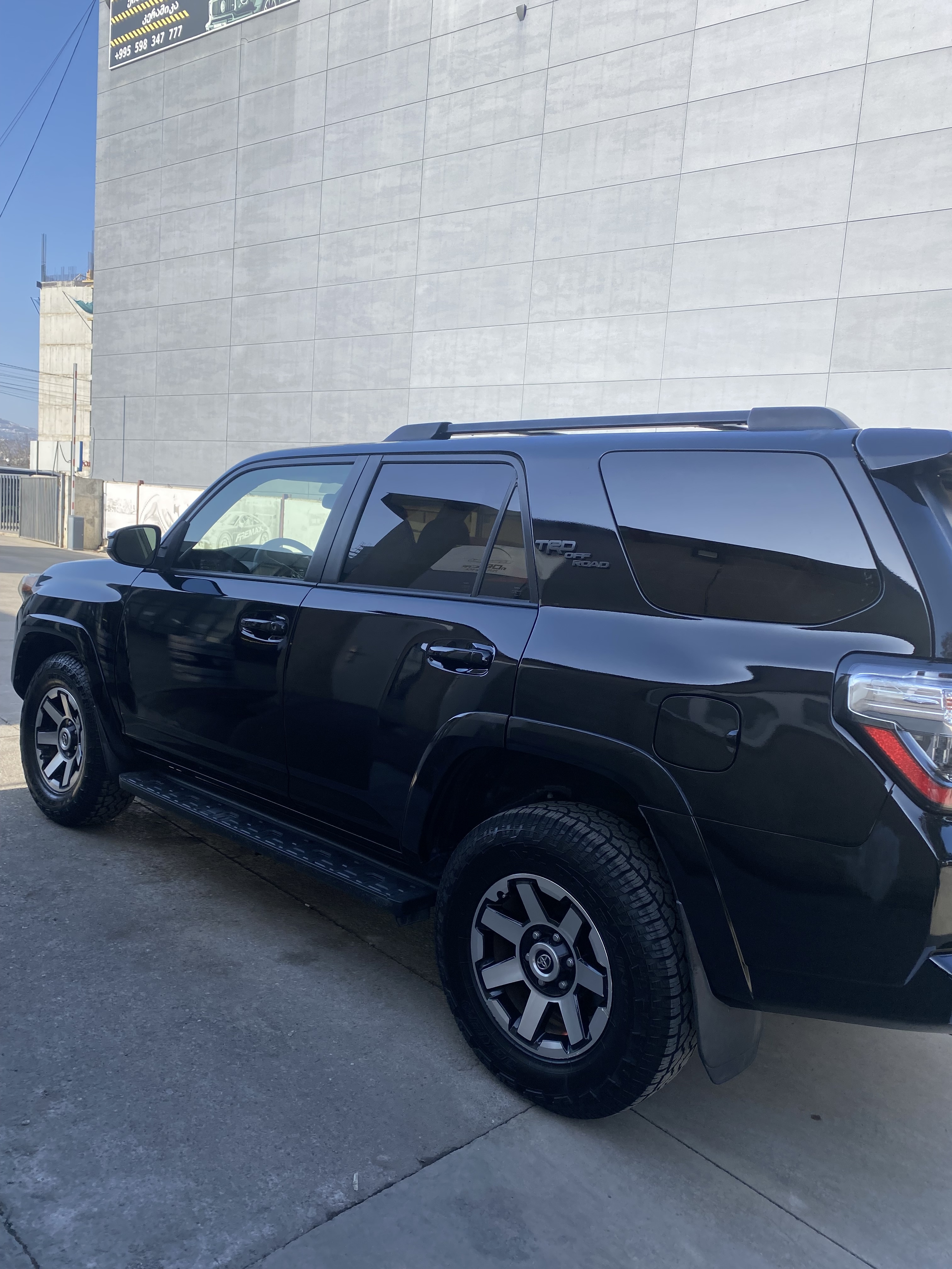 Toyota 4 Runner - фото 1