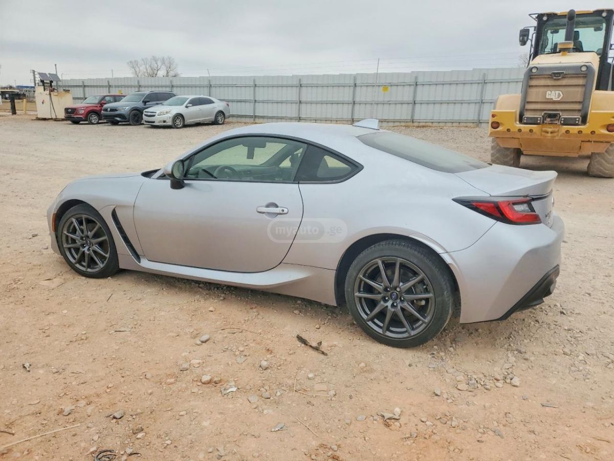 Subaru BRZ Limited 2dr Rear-Wheel Drive C 2022 — миниатюра 2