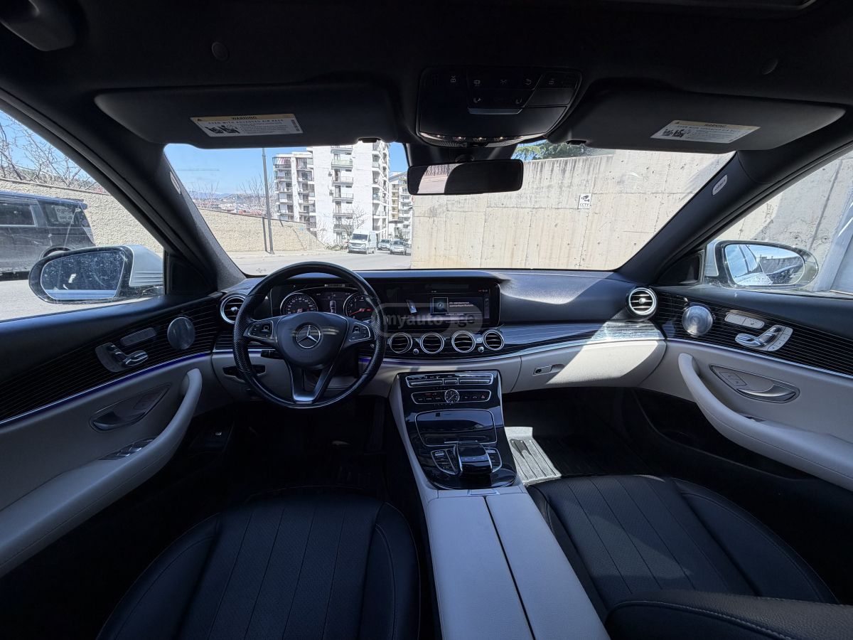 Mercedes-Benz E 300 - фото 5