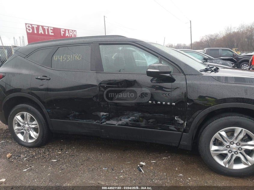 Chevrolet Blazer 2021 — миниатюра 12