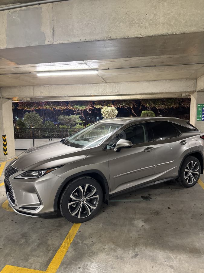 Lexus Luxury 4dr All-Wheel Drive CVT — миниатюра 1