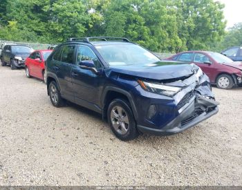 ToyotaRAV 4
