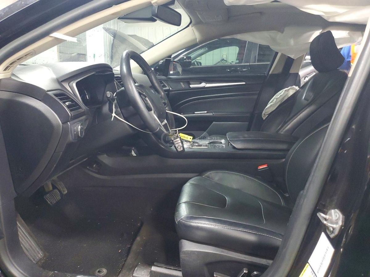 Ford Fusion - фото 7