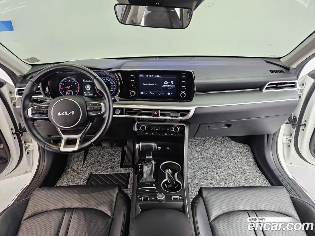 Kia Optima - фото 7