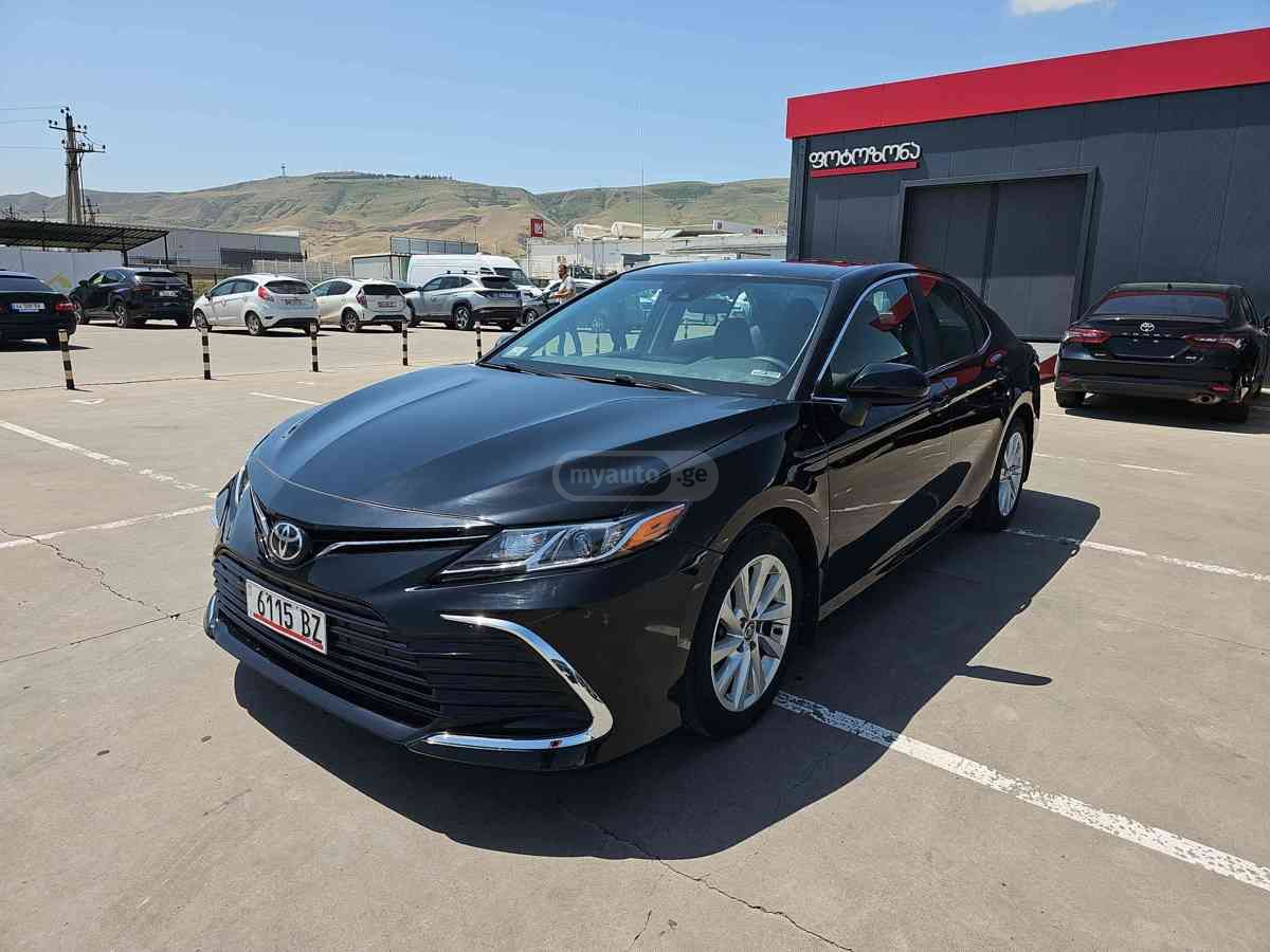 Toyota Toyota Camry — миниатюра 1