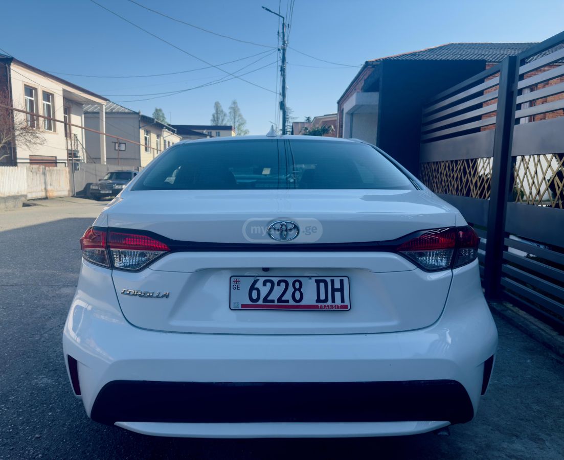 Toyota Corolla - фото 5