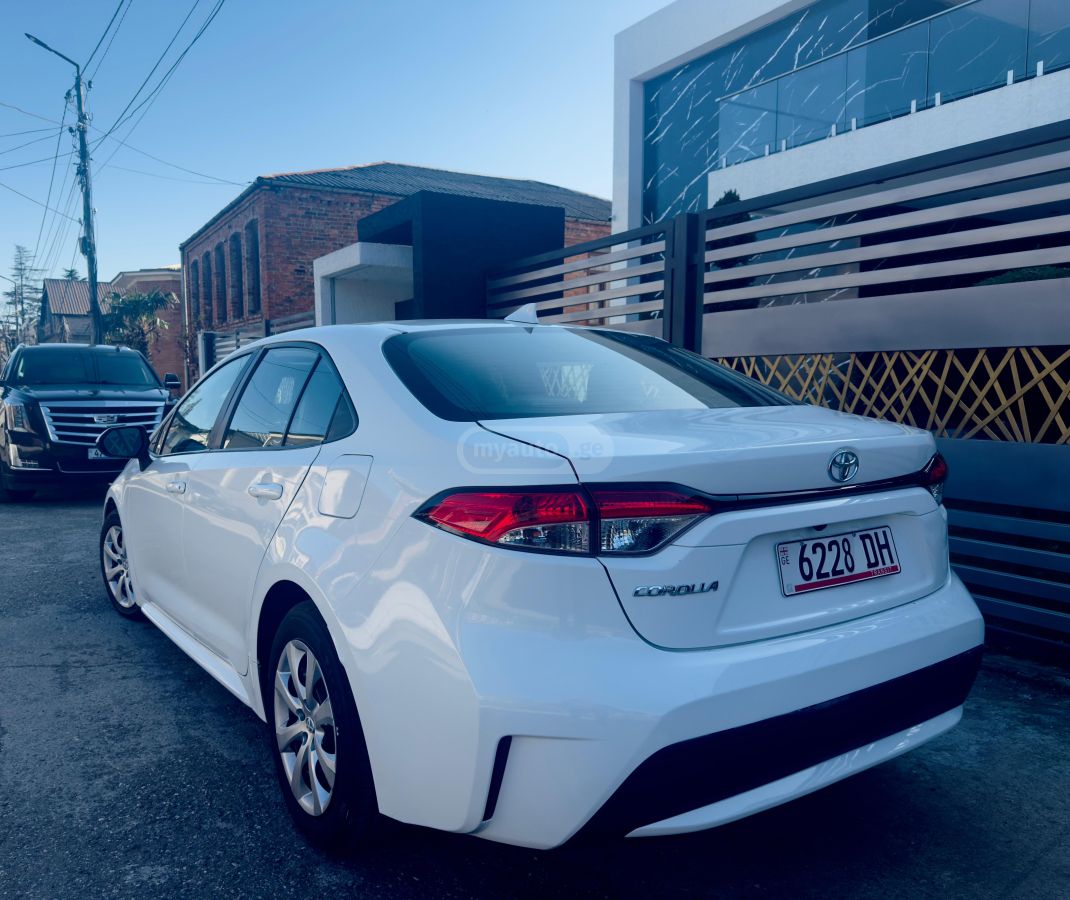 Toyota Corolla - фото 6