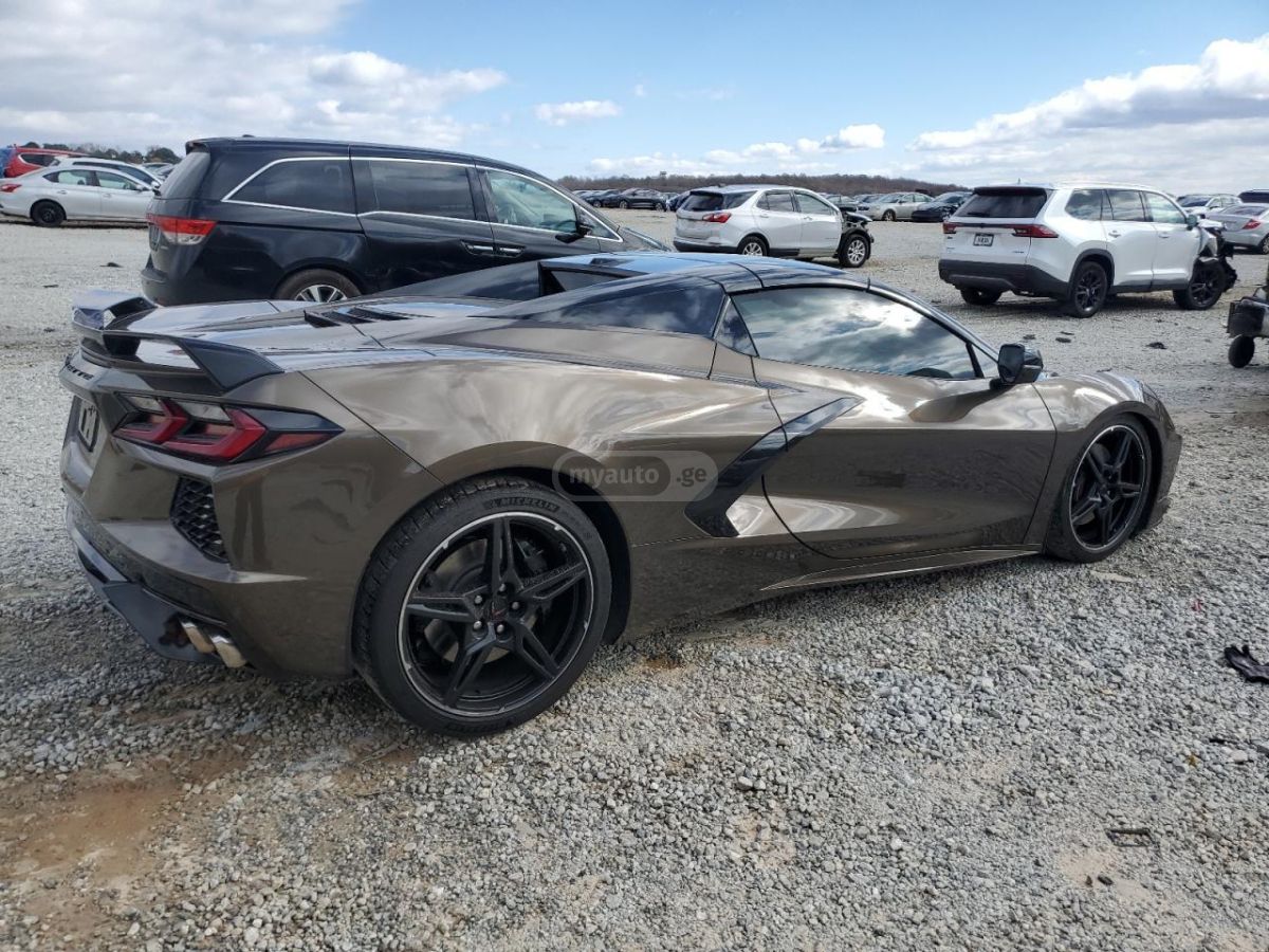 Chevrolet Stingray 2dr Convertible Autom — миниатюра 3