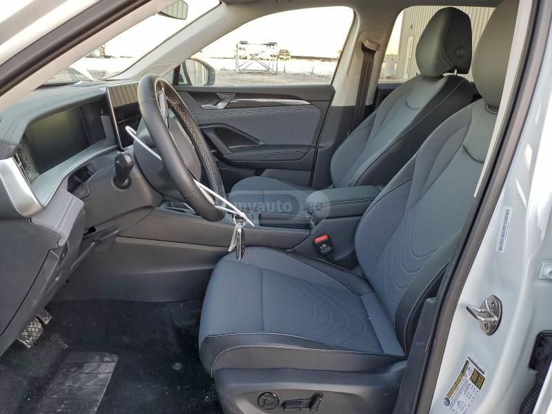 Volkswagen Tiguan 2025 — миниатюра 9