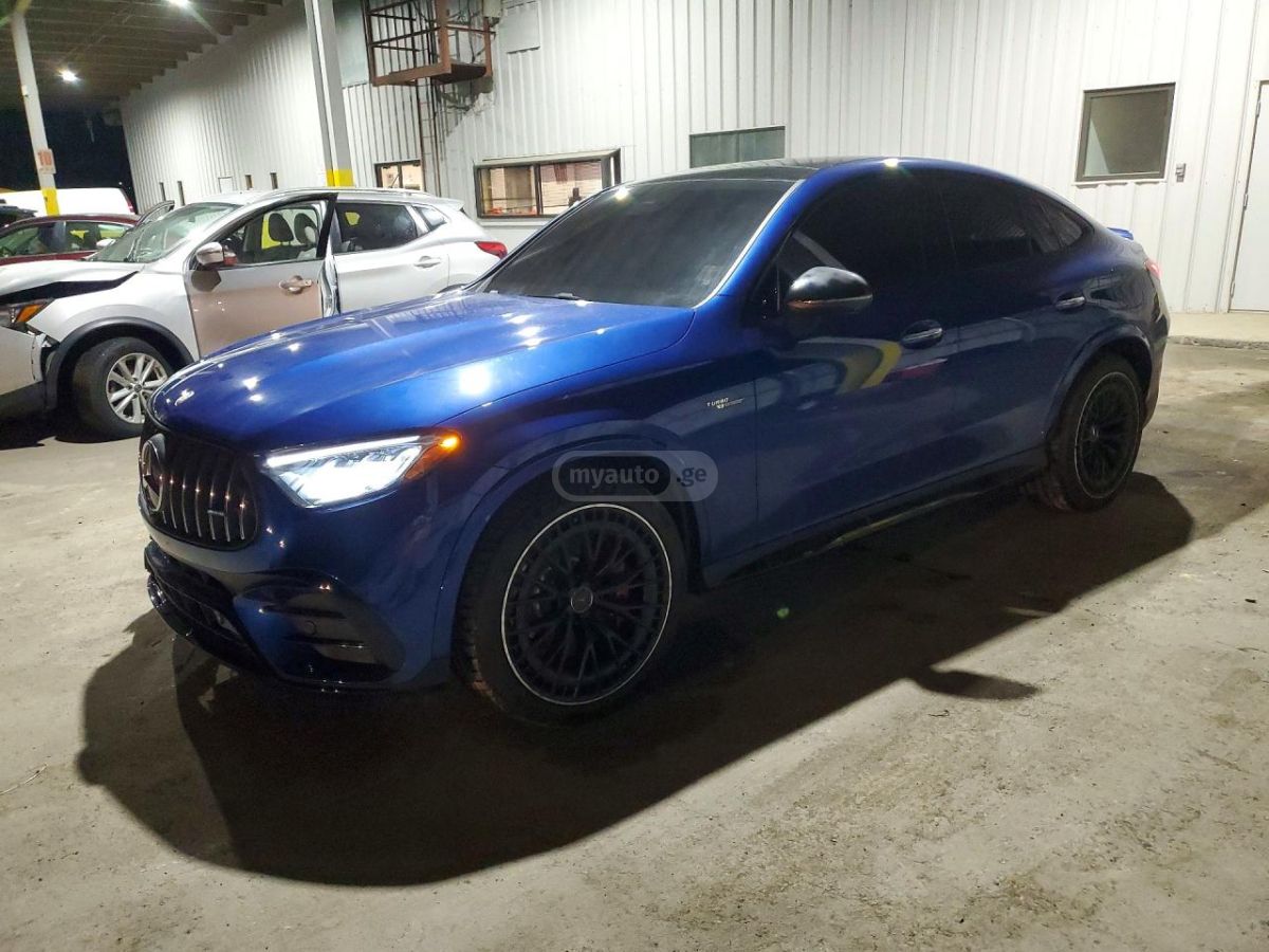 Mercedes-Benz GLC 63 AMG coupe 2025 — миниатюра 1