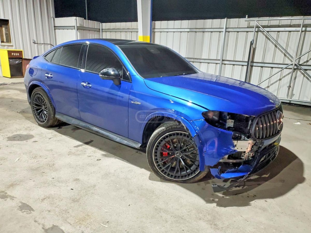 Mercedes-Benz GLC 63 AMG coupe 2025 — миниатюра 4