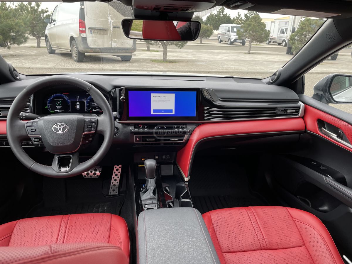 Toyota Camry - фото 7