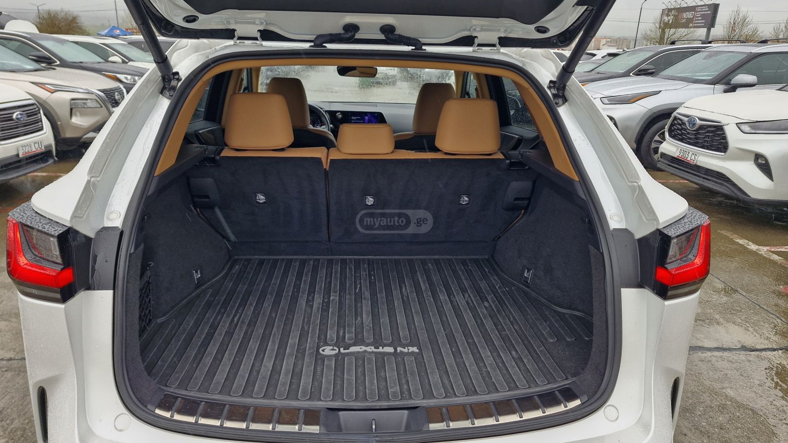 Lexus NX 350 - фото 10