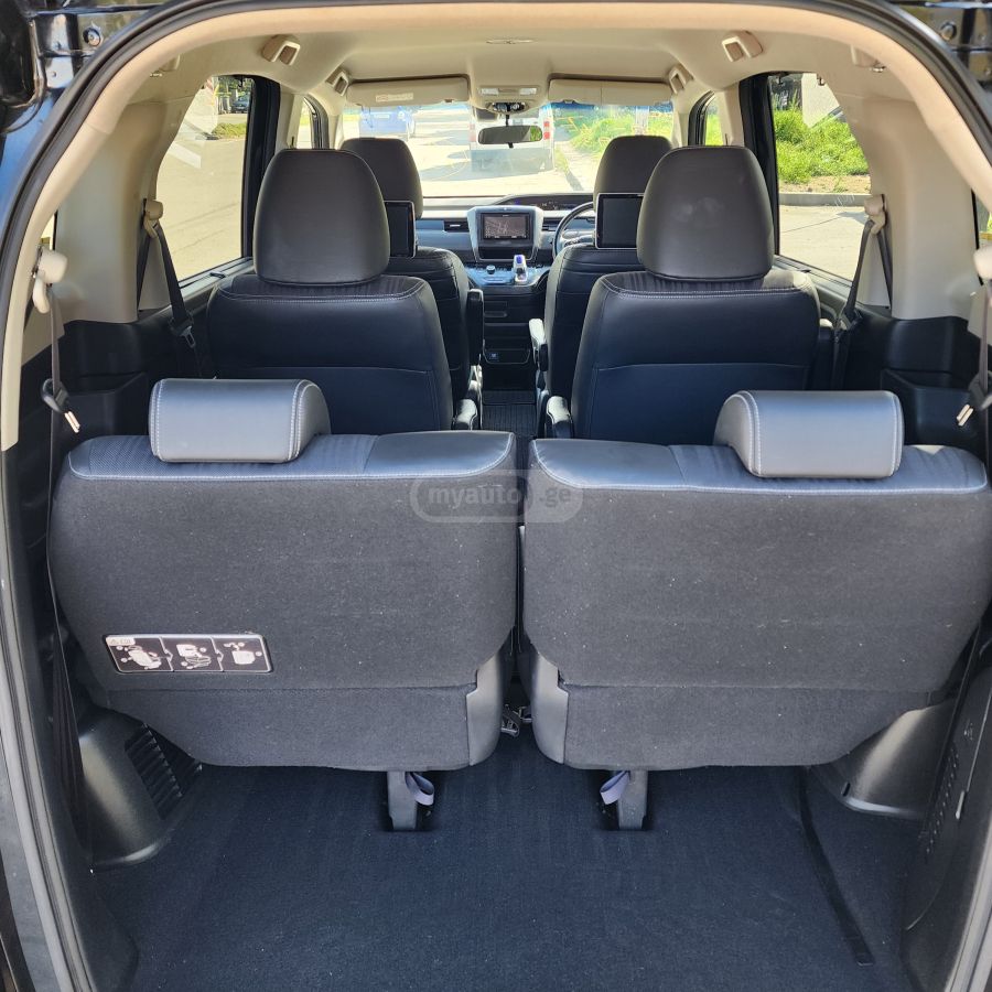 Honda Freed - фото 12