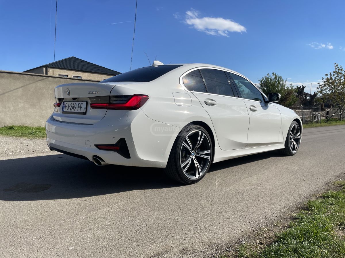BMW 330 - фото 5