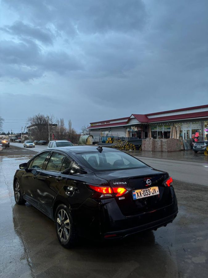 Nissan 1.6 SV 4dr Sedan CVT — миниатюра 7