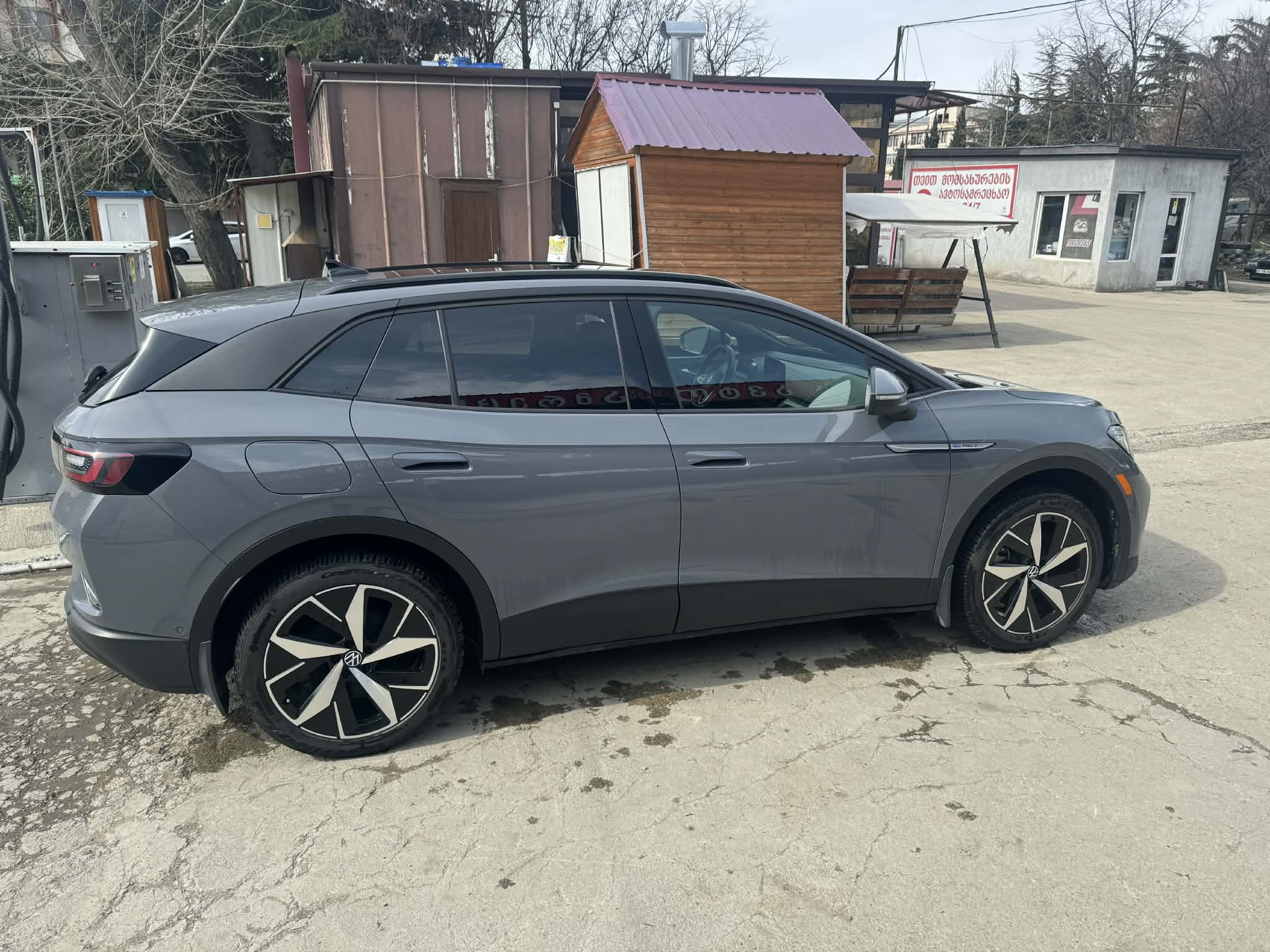 Volkswagen ID 4 - фото 5