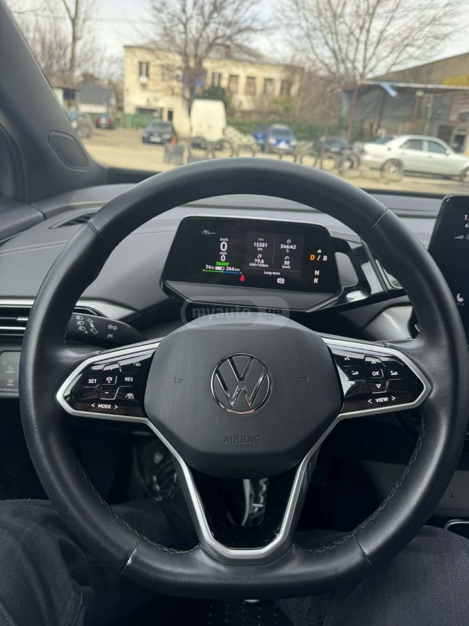 Volkswagen ID 4 - фото 8
