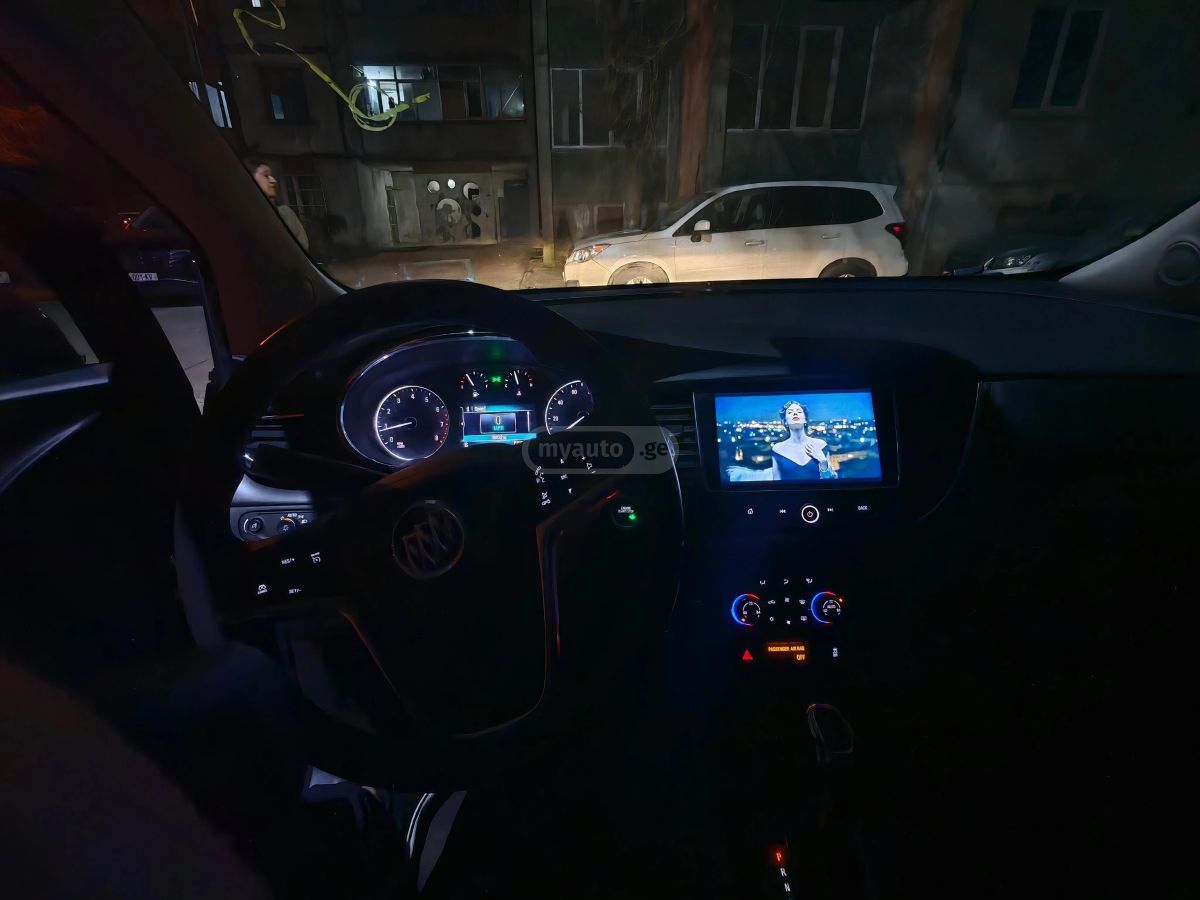 Buick Encore - фото 8