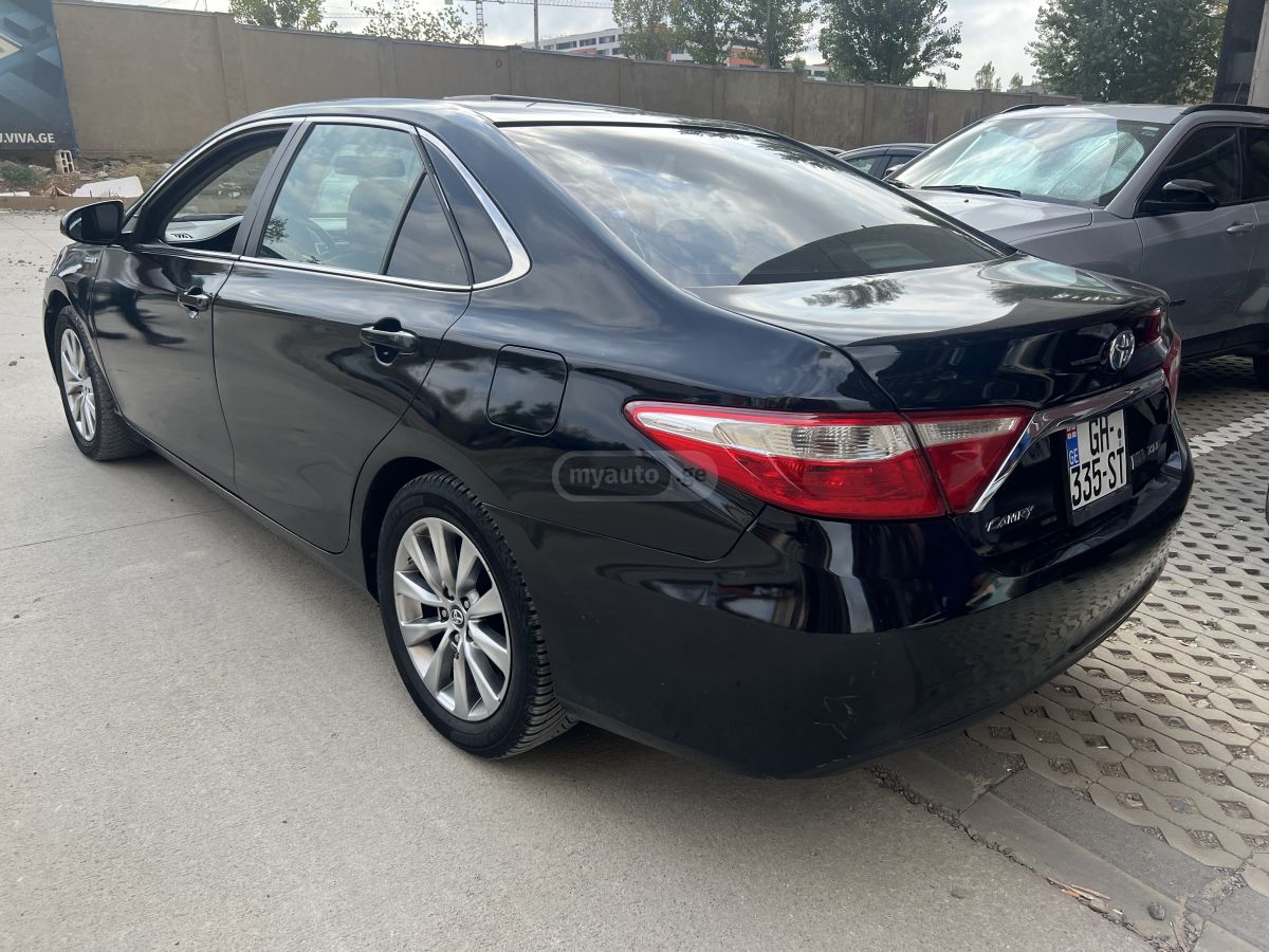 Toyota Camry - фото 9
