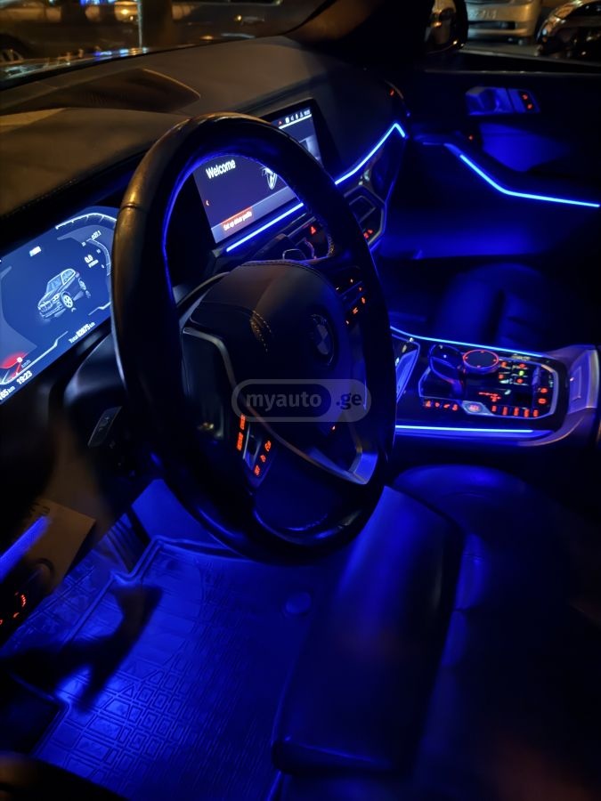 BMW xDrive40i 4dr All-Wheel Drive — миниатюра 10