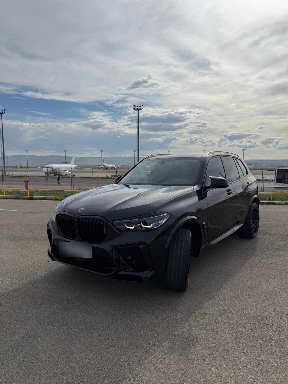 BMW xDrive40i 4dr All-Wheel Drive — миниатюра 5