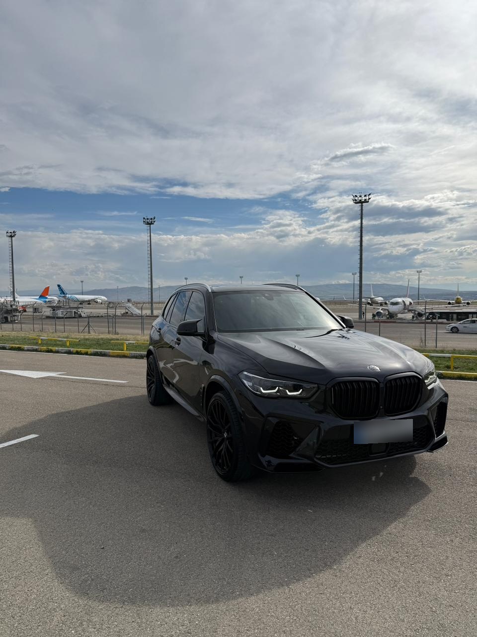 BMW xDrive40i 4dr All-Wheel Drive — миниатюра 7