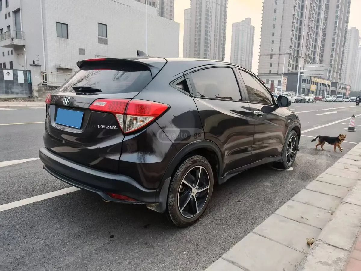 Honda Vezel - фото 6