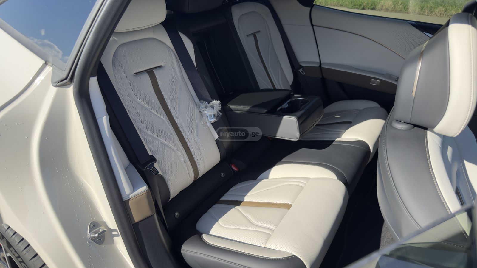 Zeekr 007 - фото 10