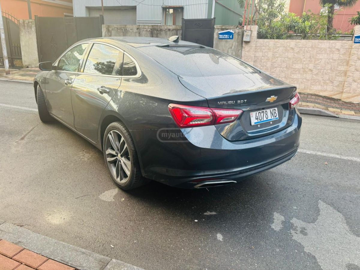 Chevrolet Malibu - фото 3