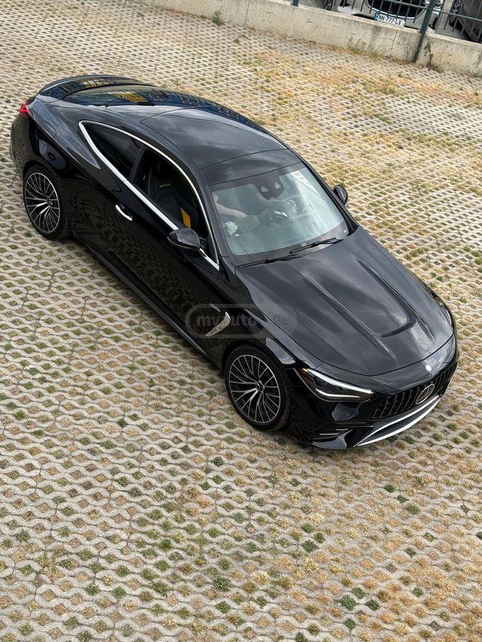 نمای دیگر Mercedes-Benz 2024