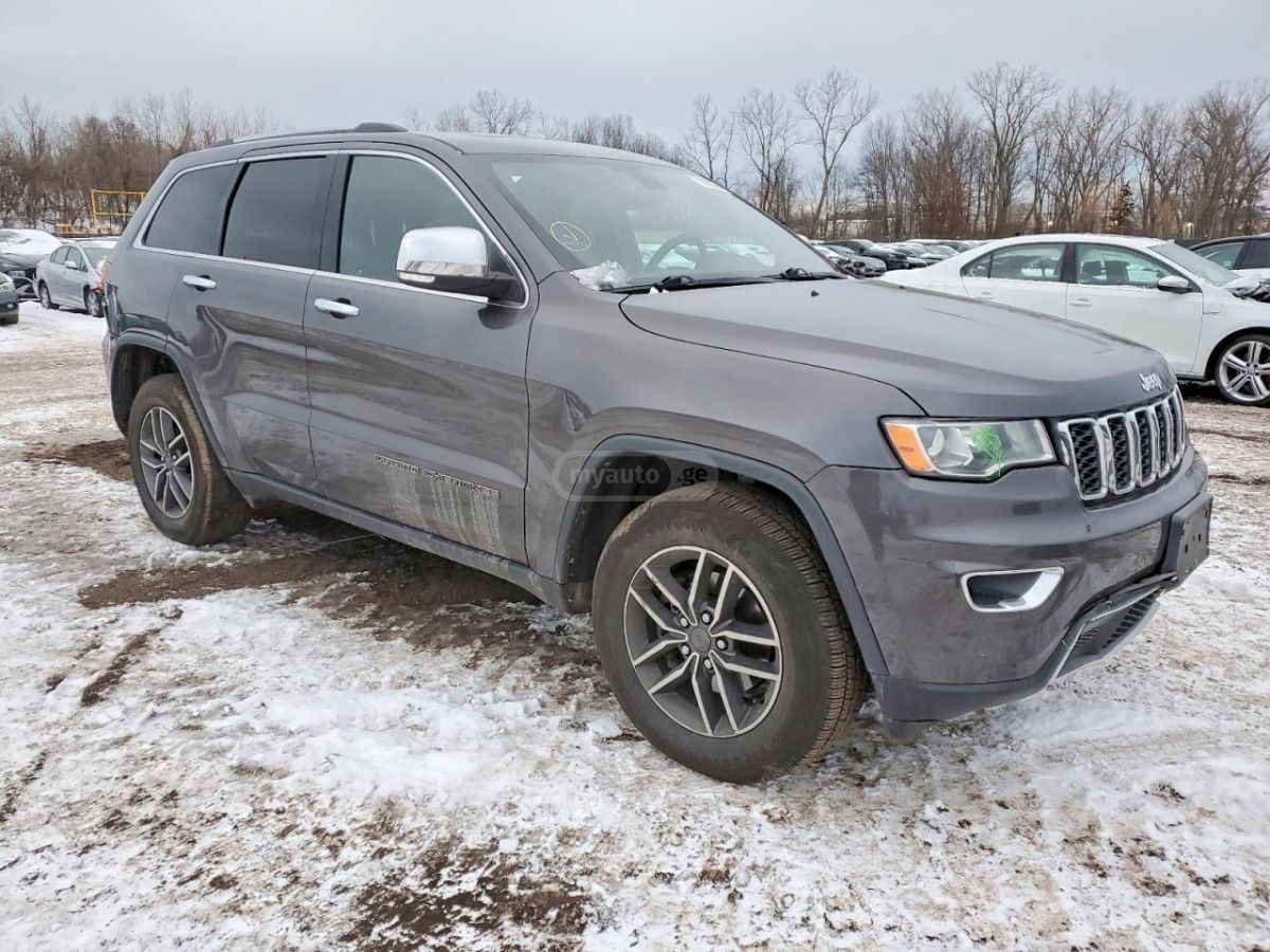 Jeep Grand Cherokee - фото 1