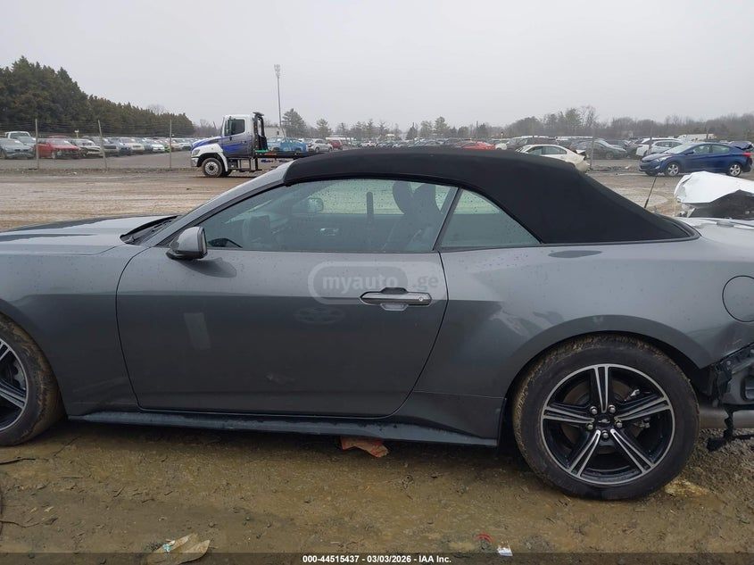 Ford Mustang 2025 — миниатюра 14