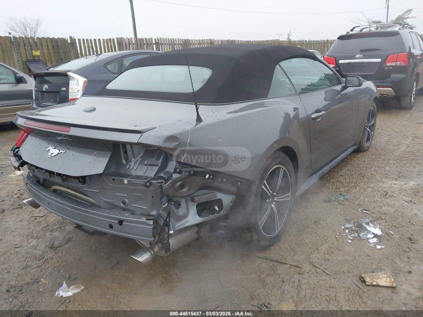 Ford Mustang 2025 — миниатюра 4