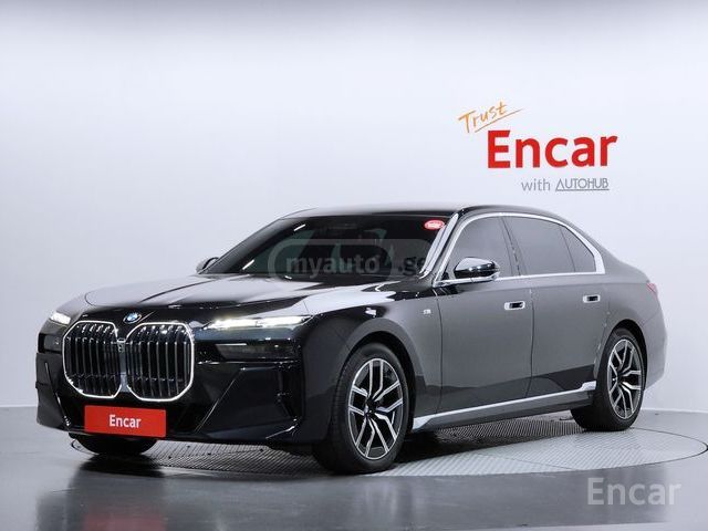 BMW 740 2023 — миниатюра 1