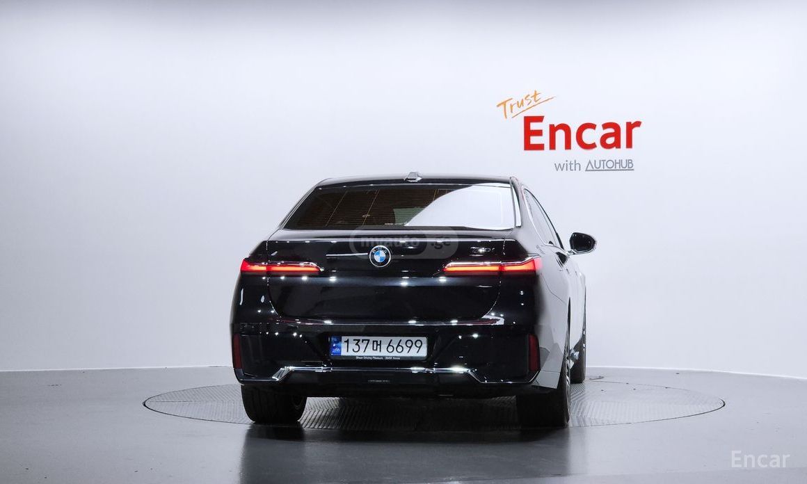 BMW 740 2023 — миниатюра 4