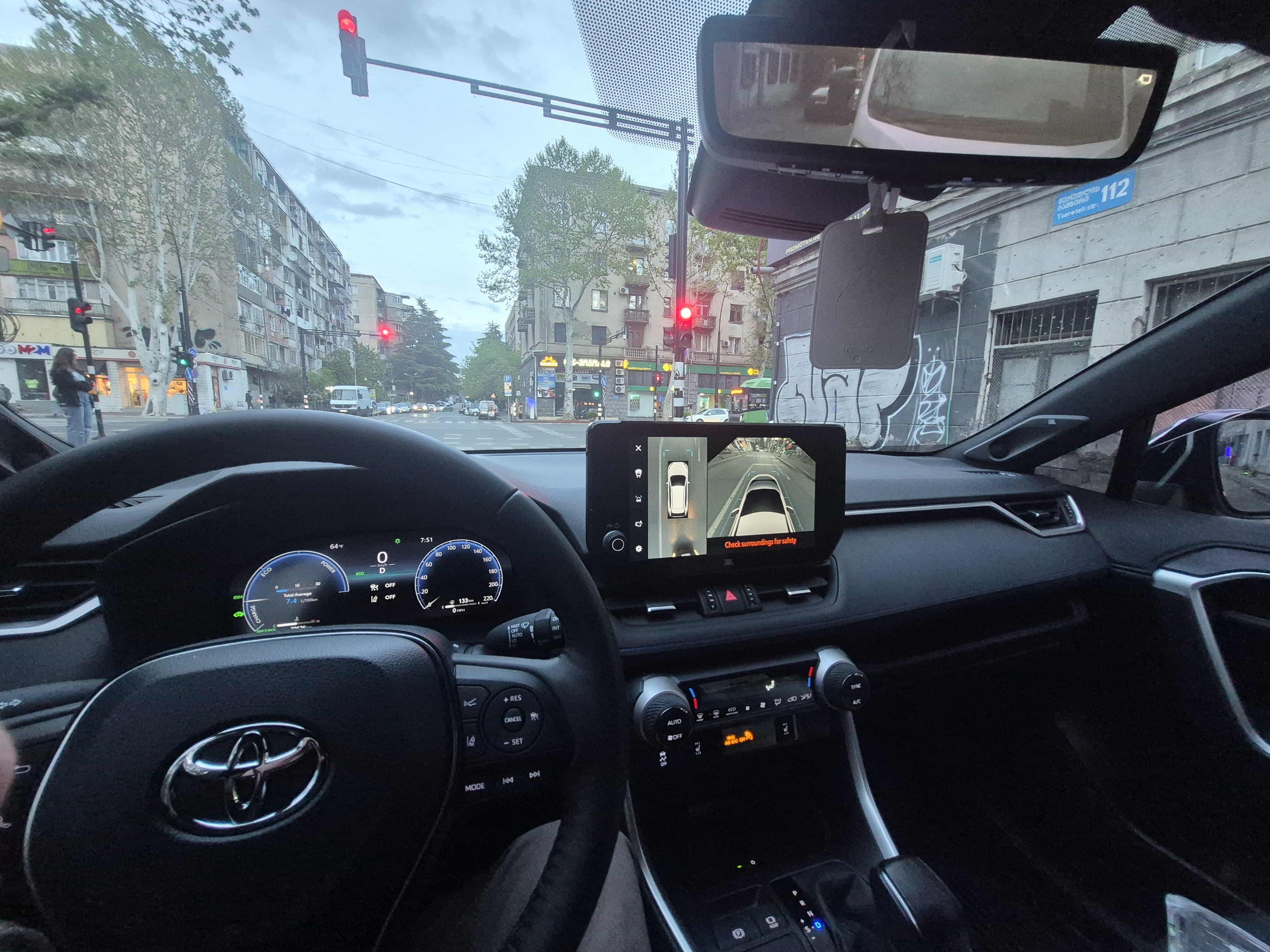 Toyota Rav 4 - фото 3