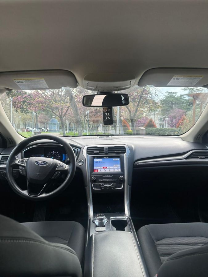 Ford Fusion - фото 8