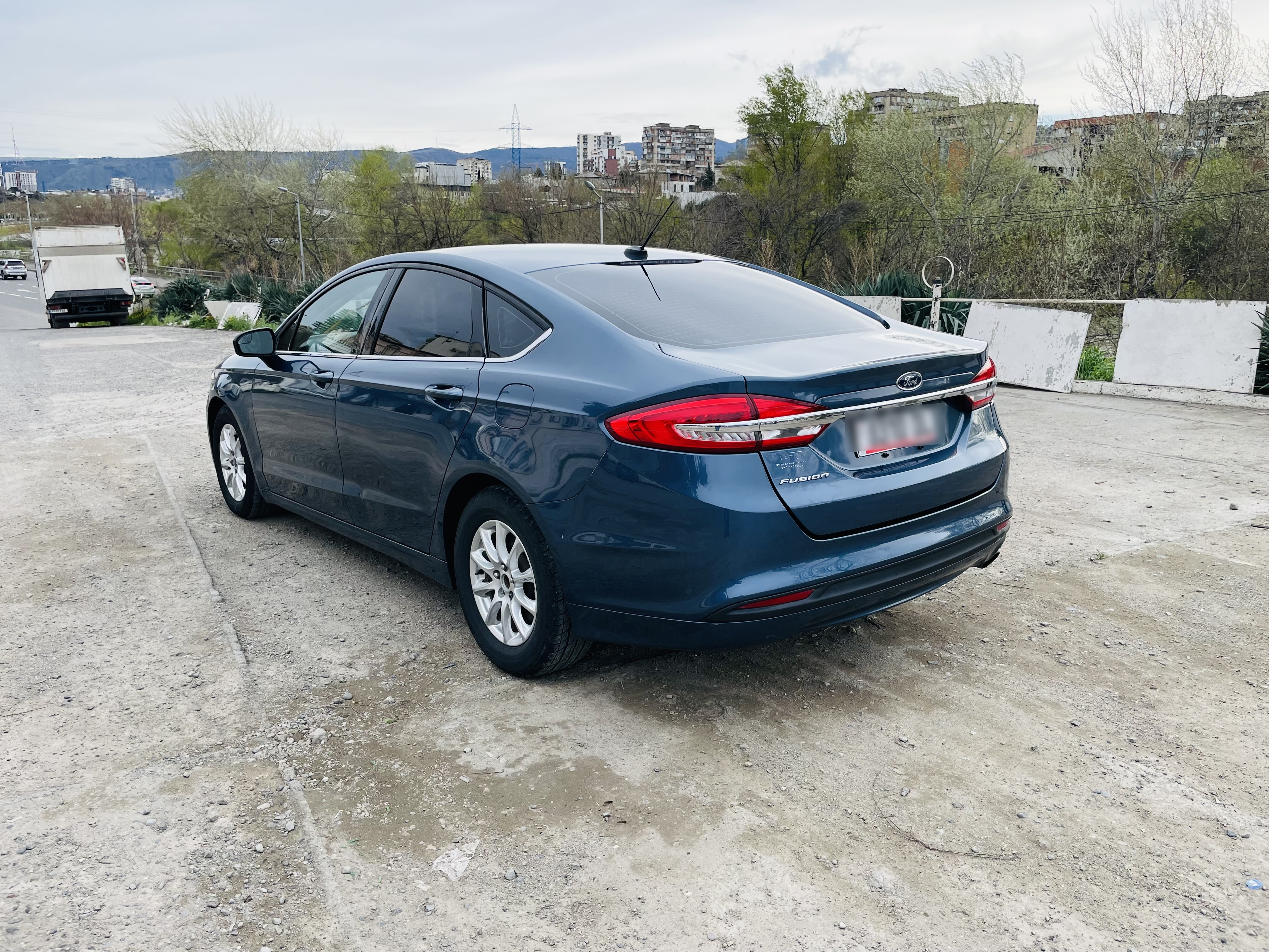 Ford Fusion - фото 3