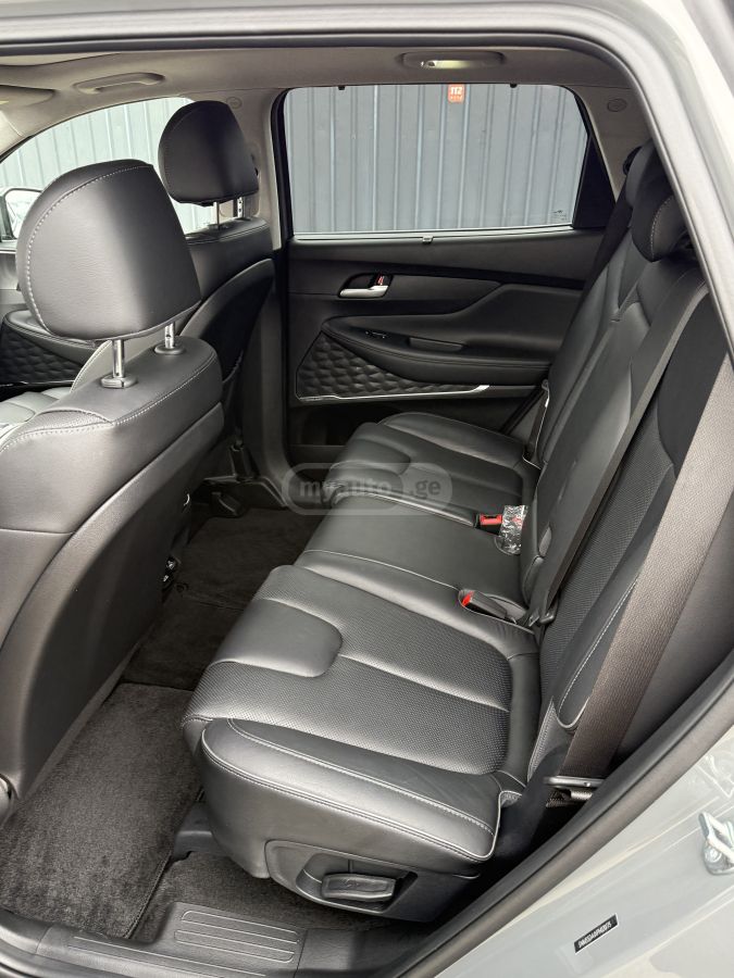 Hyundai Santa FE - фото 7