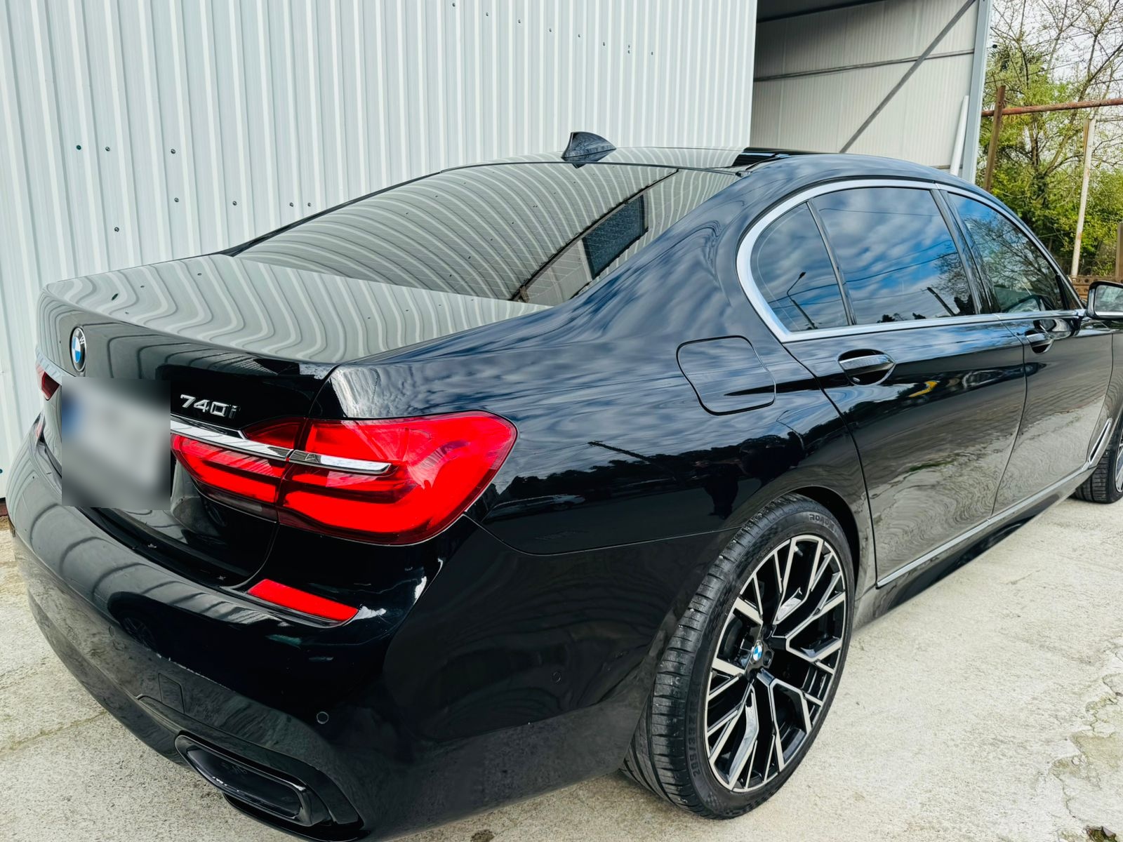 BMW 740 - фото 11