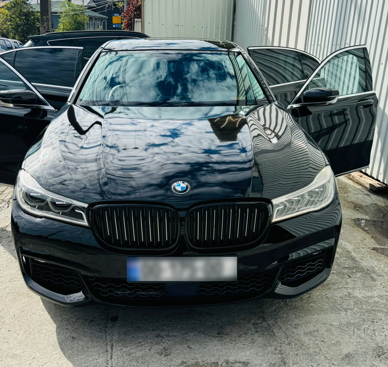 BMW 740 - фото 4