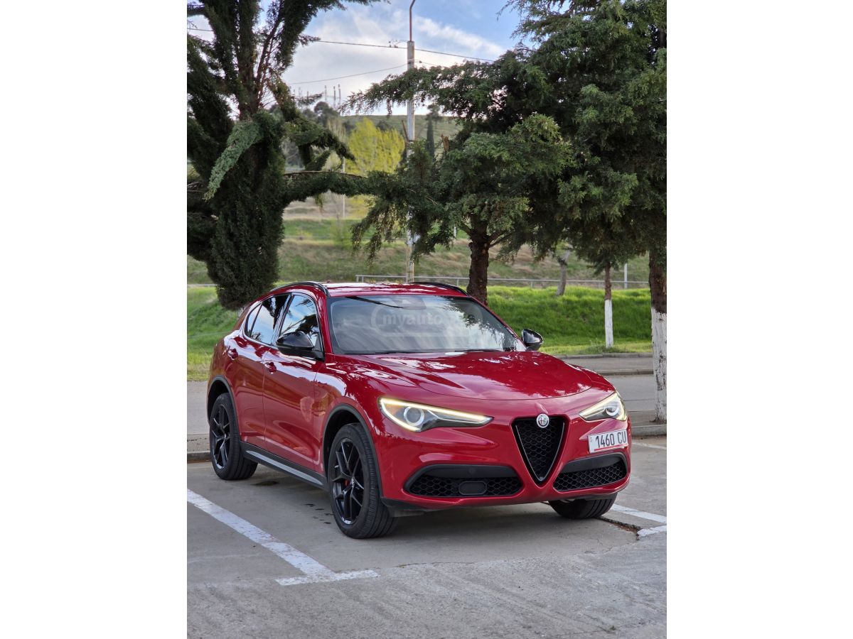 Alfa Romeo Stelvio - фото 2