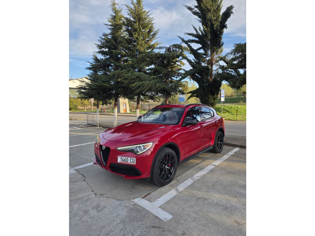 Alfa Romeo Stelvio - фото 5