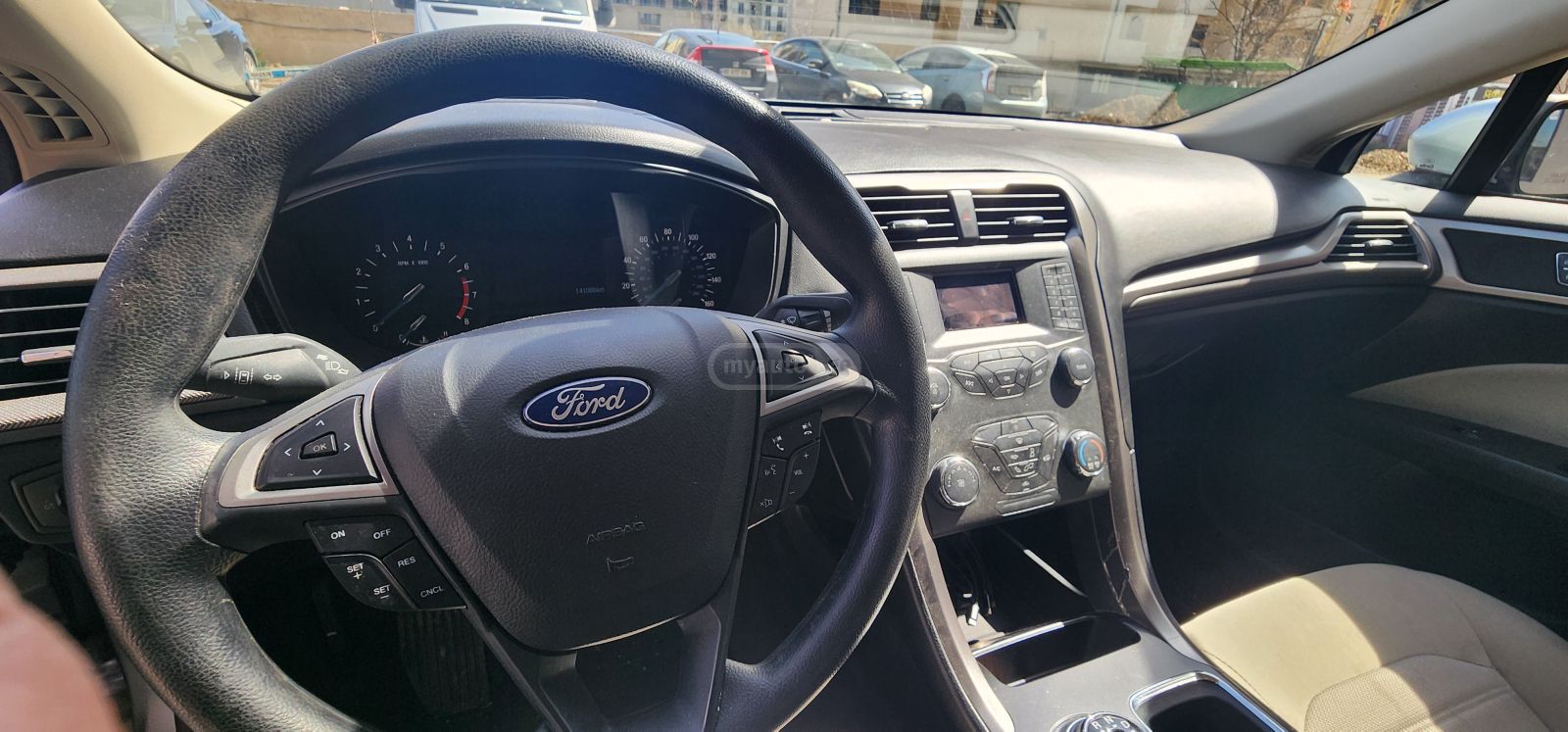 Ford Fusion - фото 2