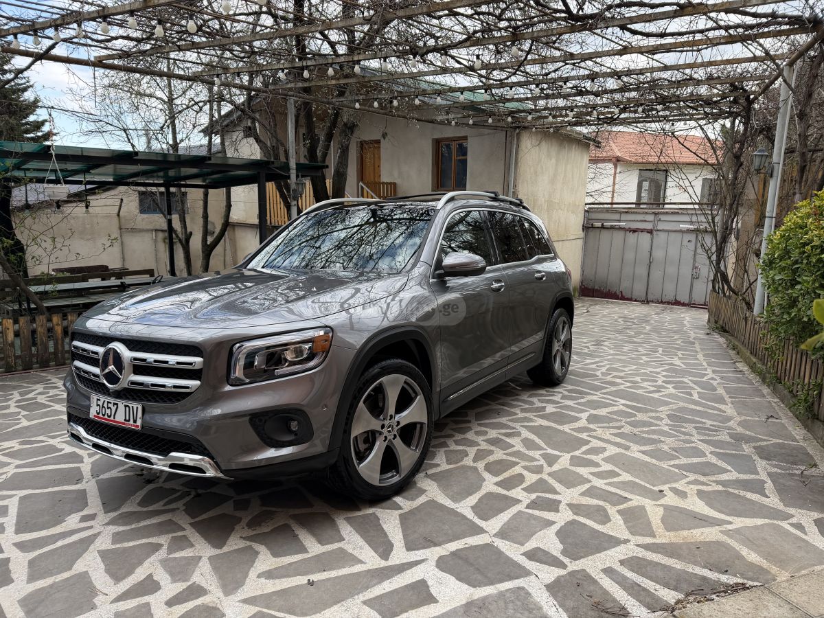 Mercedes-Benz GLB 250 Base GLB 250 4dr Front-Wheel D 2022 — миниатюра 2